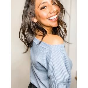 Meet your Posher, Elena